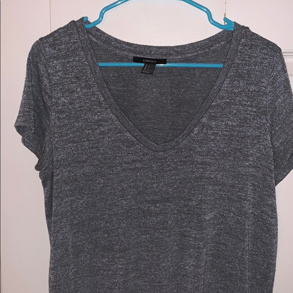 Green t-shirt (4/$20)